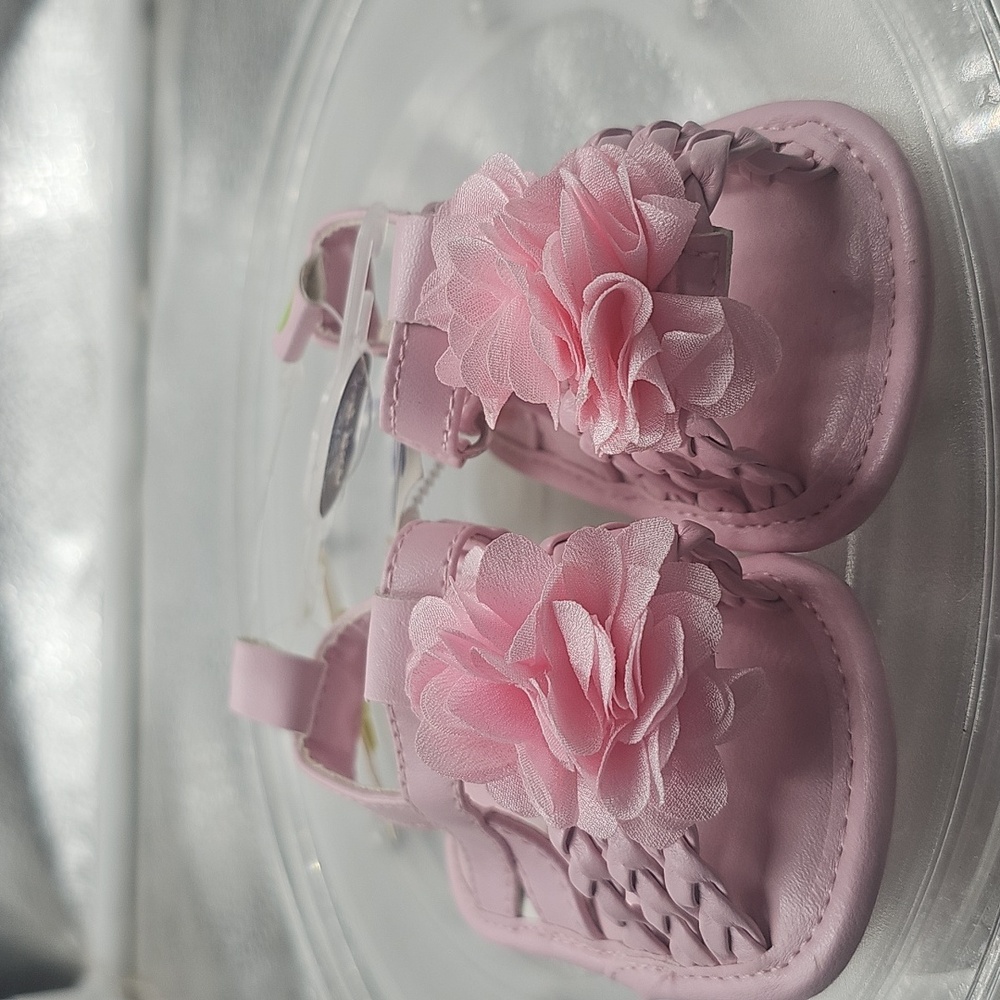 C Pink With Pink Flowers On The Top Sandals